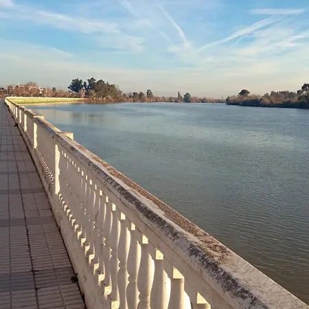 Alloggio in famiglia Amplia Y Luminosa Coria del Río